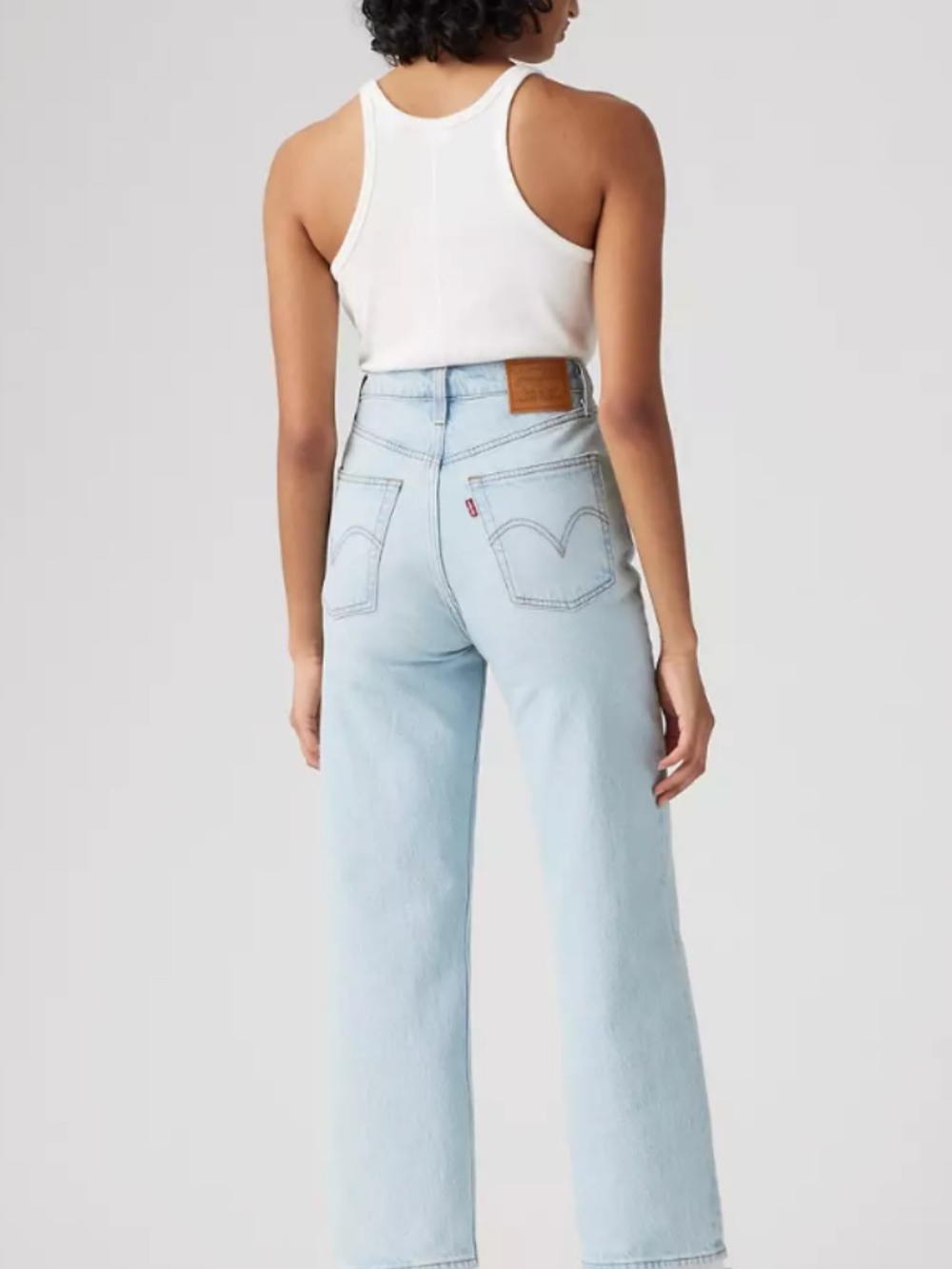 Levi's Ribcage Straight Ankle Jeans | *Medium Wash* | Size 28 - Picture 2 of 5